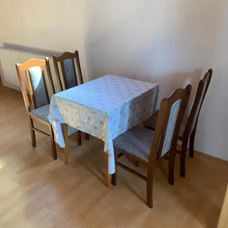 Joerghy Haus 게스트하우스 *