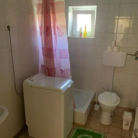 Joerghy Haus *