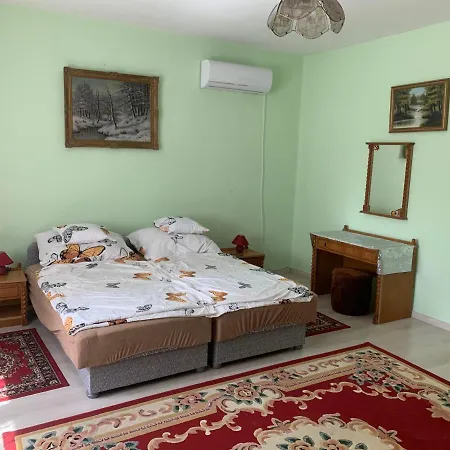 Joerghy Haus Guest house *